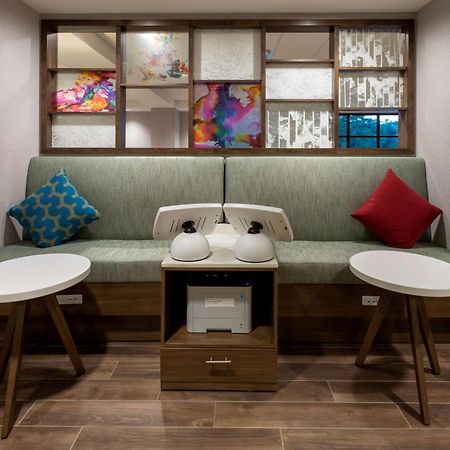 Hampton Inn Eden Prairie Minneapolis Экстерьер фото