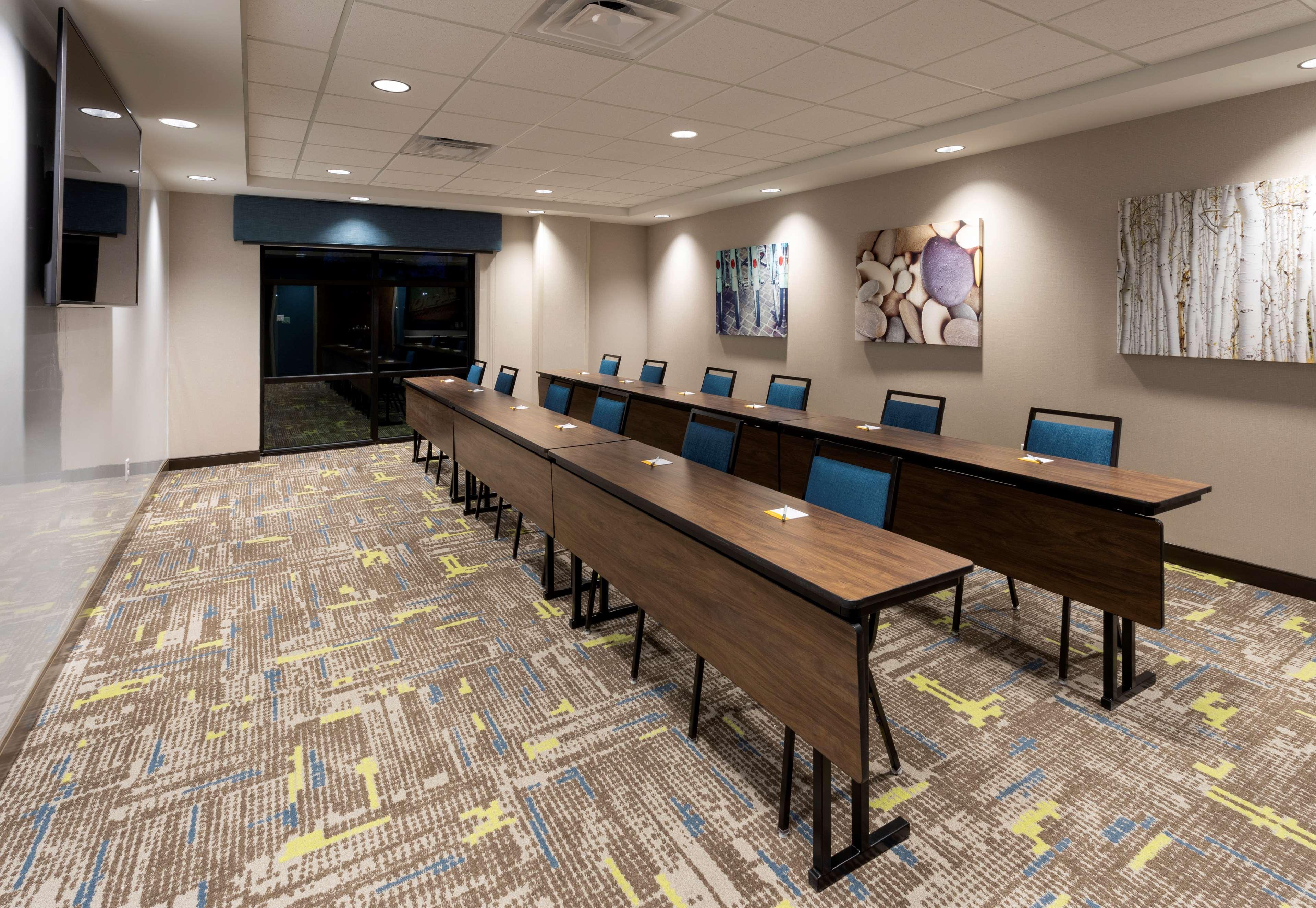 Hampton Inn Eden Prairie Minneapolis Экстерьер фото