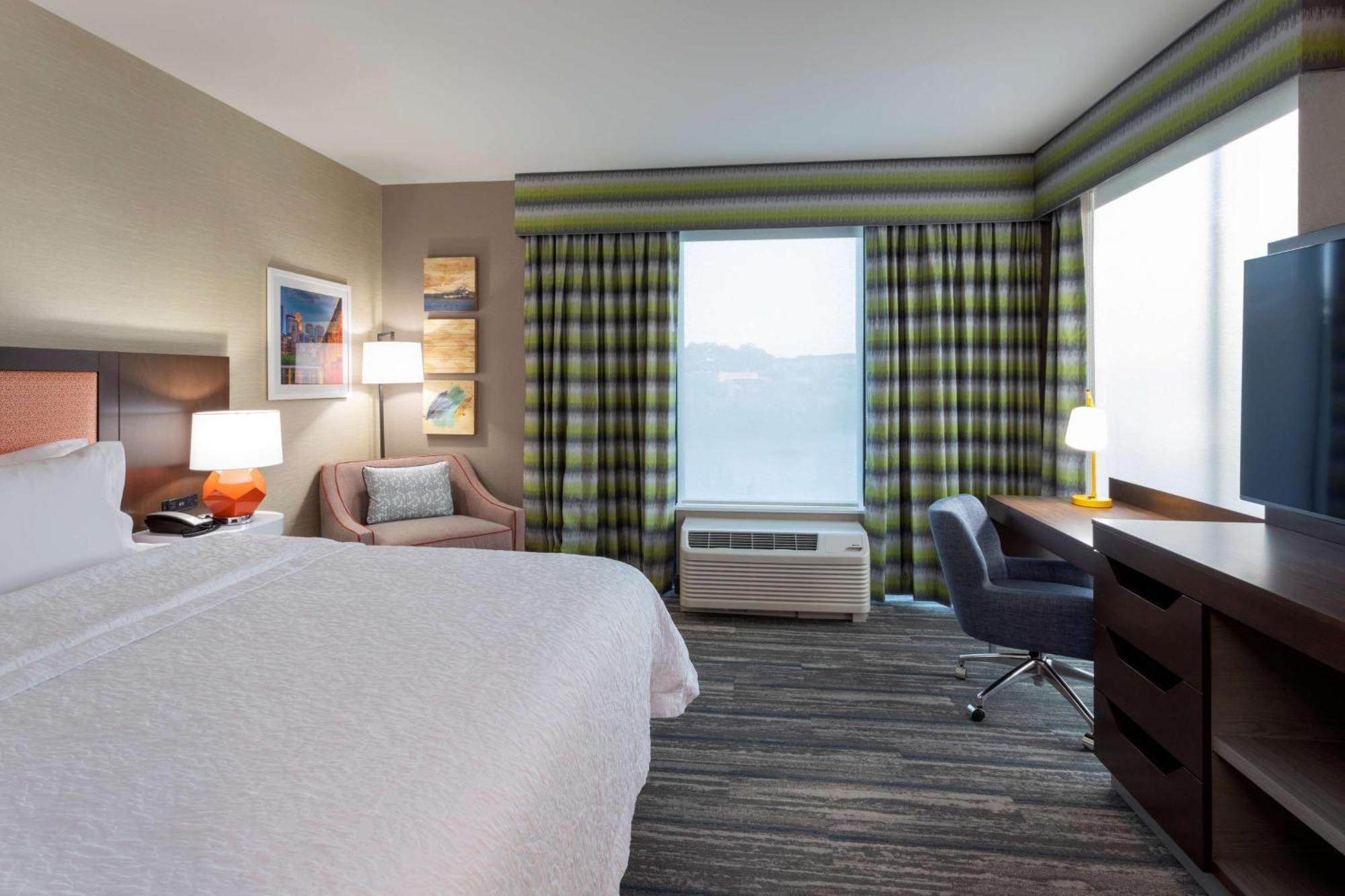 Hampton Inn Eden Prairie Minneapolis Экстерьер фото