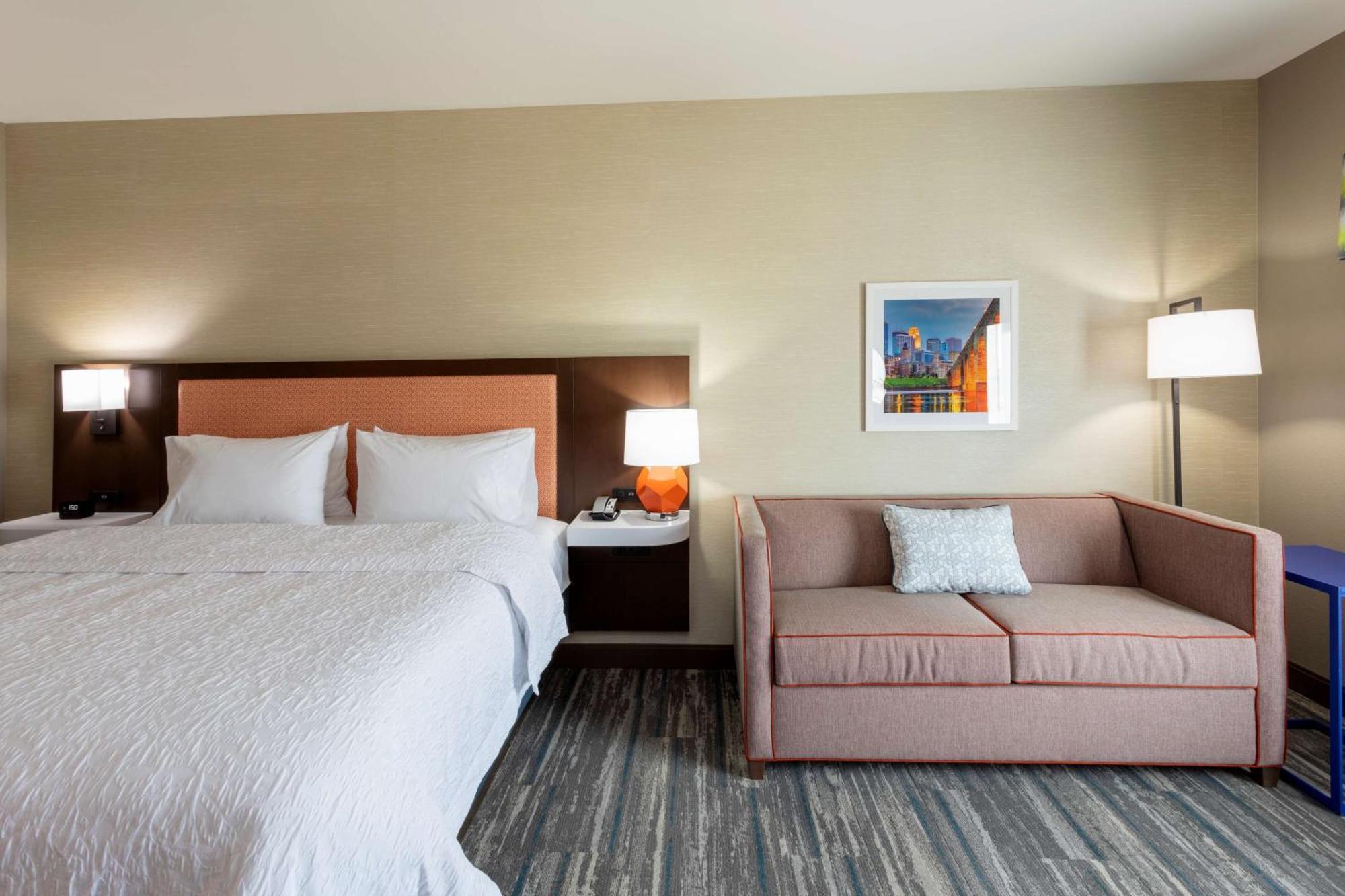 Hampton Inn Eden Prairie Minneapolis Экстерьер фото
